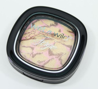 Wet-n-Wild-Fergie-To-Reflect-Shimmer-Palette-Hollywood-Boulevard